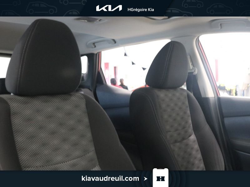Nissan Qashqai 2017 Laval - photo #23