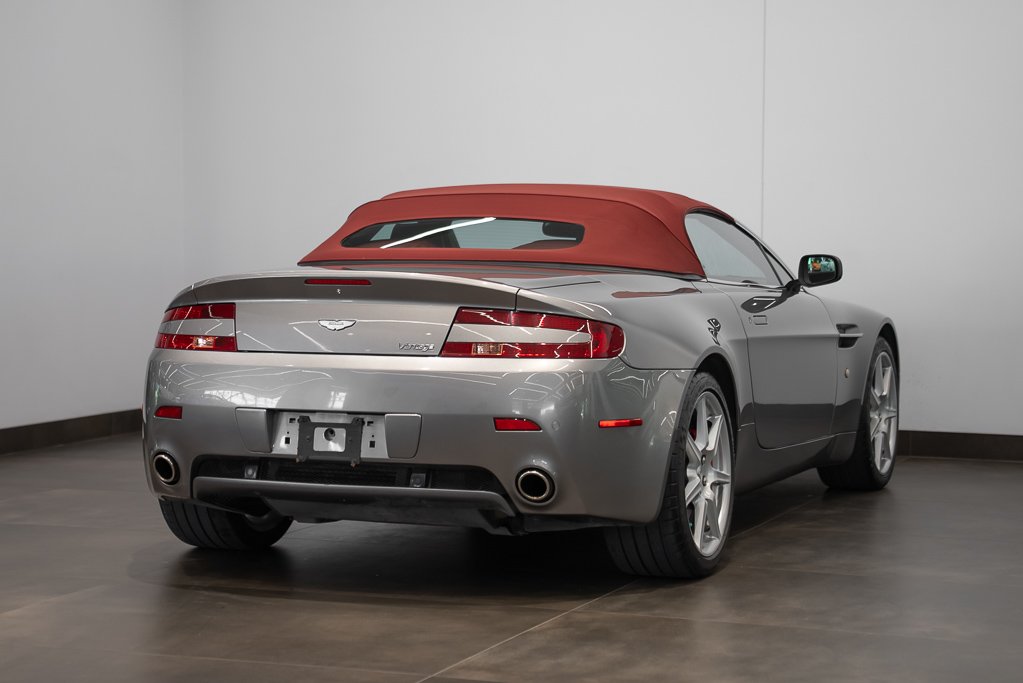 Aston Martin Vantage 2008 Argent Montréal - photo #4
