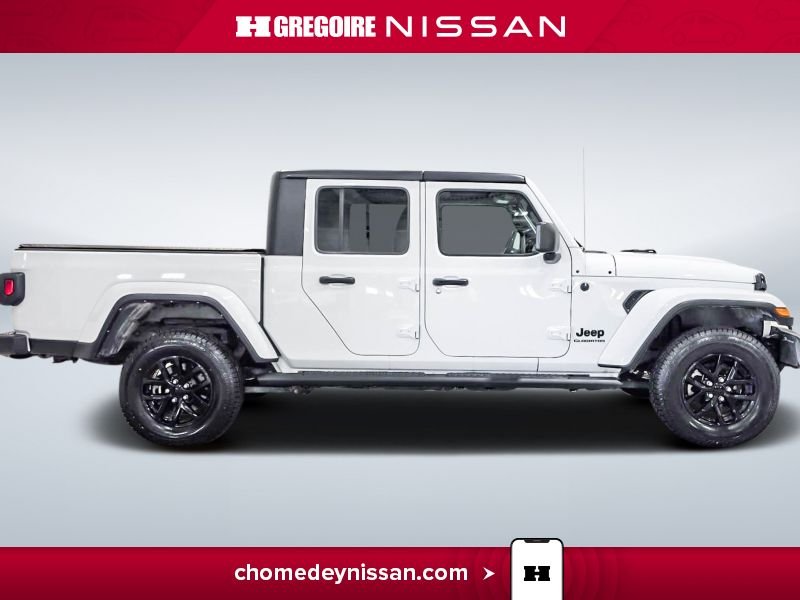 2022 Jeep Gladiator White Saint-Eustache - photo #10