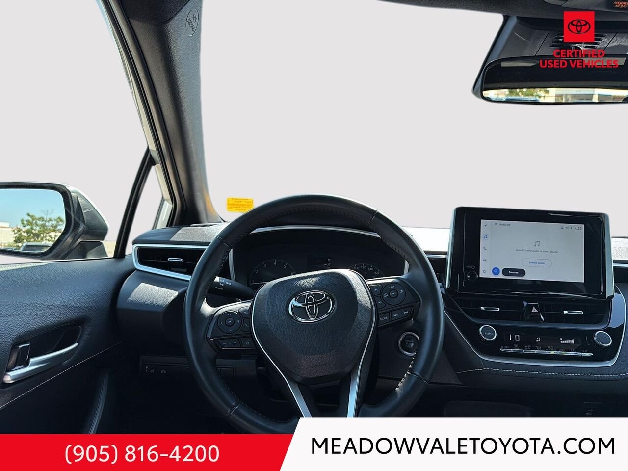 2023 Toyota Corolla Hatchback One owner, Low KM's, Alloy Wheels, Back up Camera Classic Silver Metallic Mississauga - photo #11