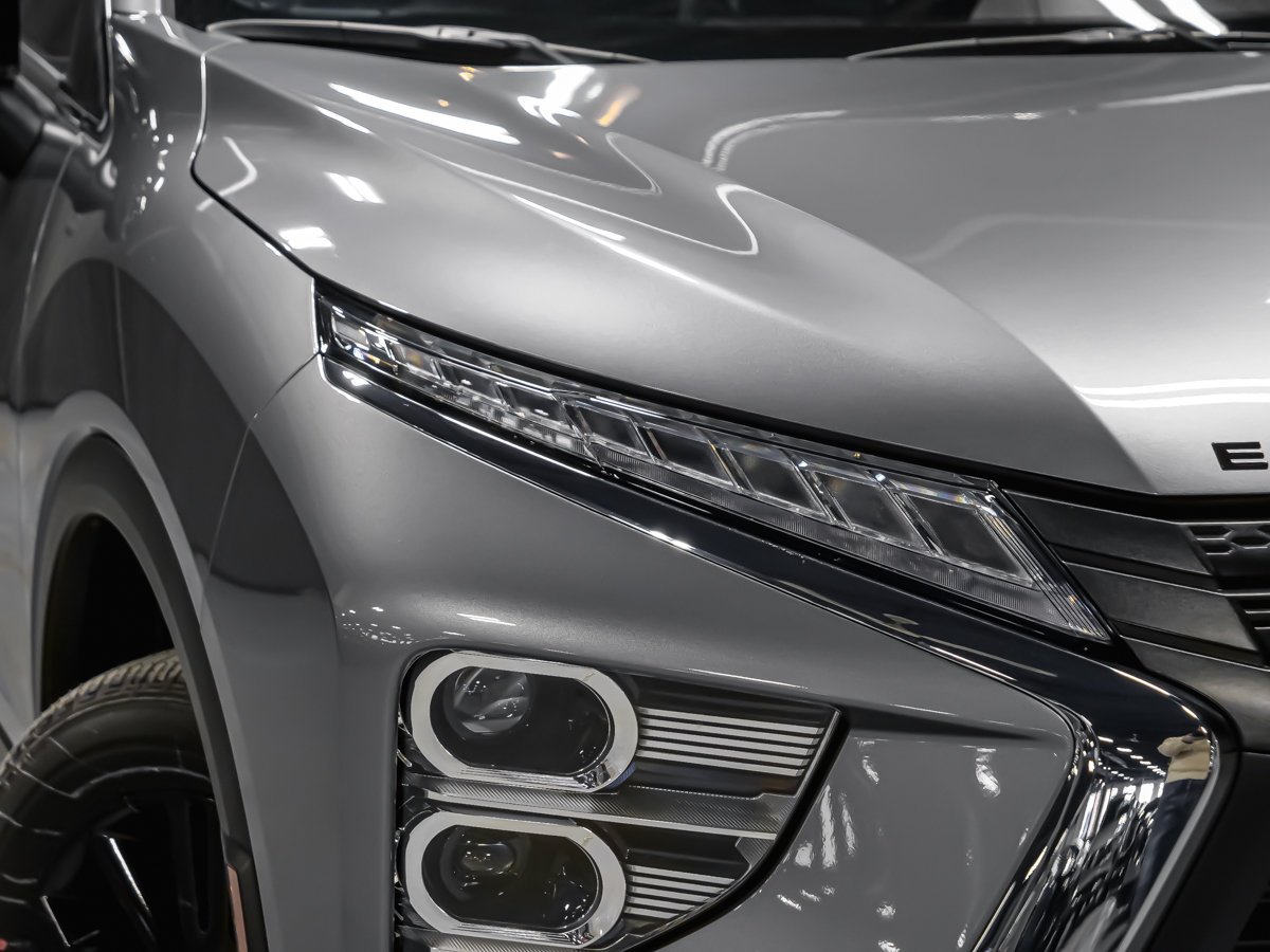 2026 Mitsubishi Eclipse Cross NOIR Titanium Grey Metallic Montreal - photo #7