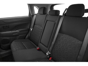 Mitsubishi RVR ES
