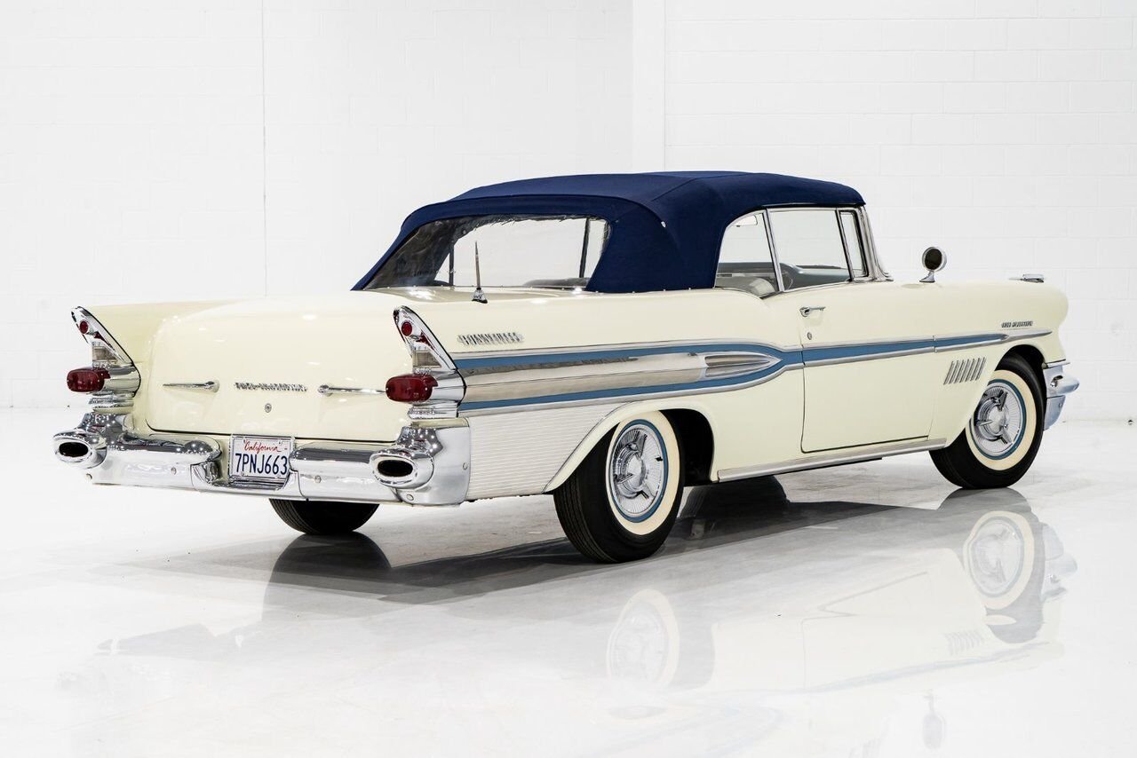 1957 Pontiac Bonneville *PRICE IN USD* Fuel injected 347/315HP 1 of 630 produced White Montreal - photo #55