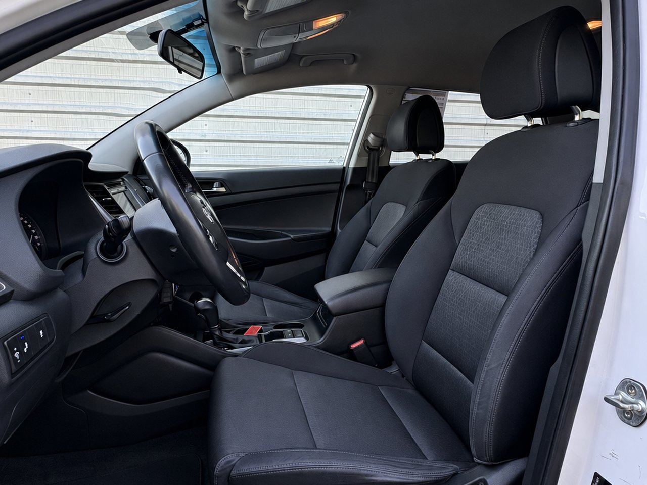 2016 Hyundai Tucson Premium White Châteauguay - photo #16