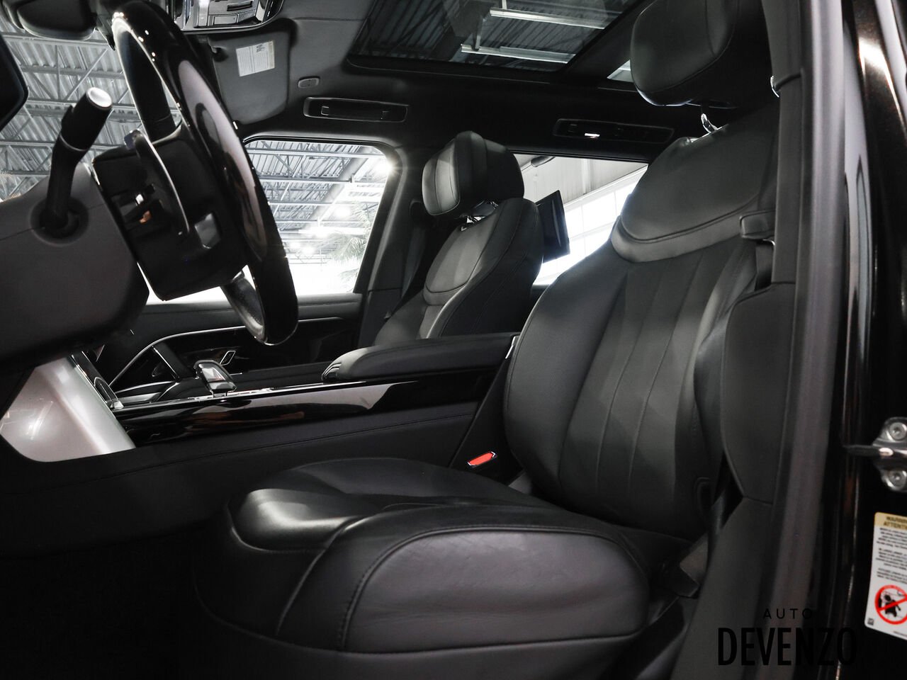 2024 Land Rover Range Rover Black Saint-Eustache - photo #17
