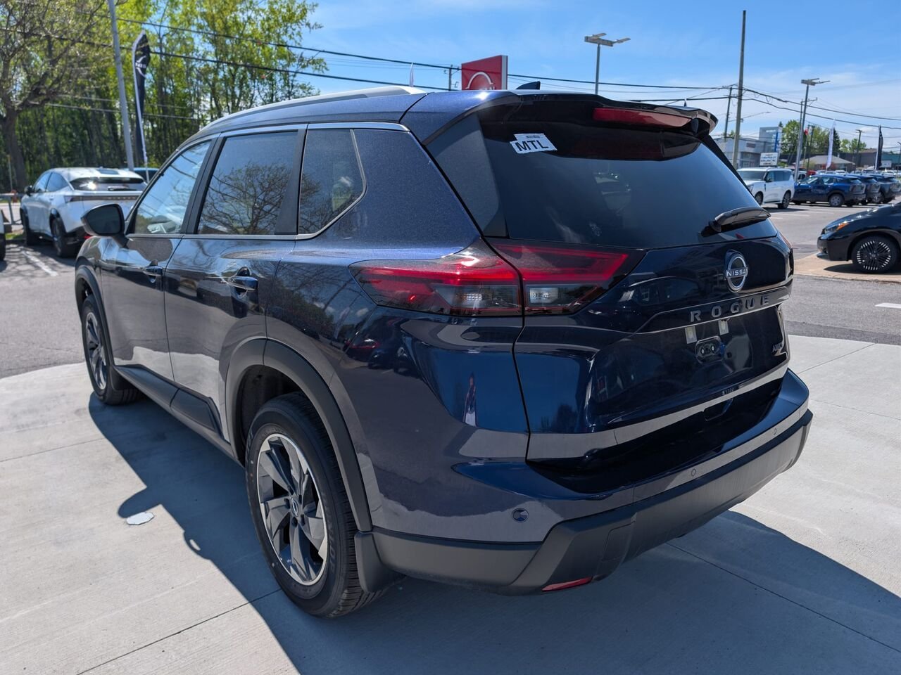2026 Nissan Rogue ROGUE SV TOIT OUVRANT Deep Ocean Blue Châteauguay - photo #11