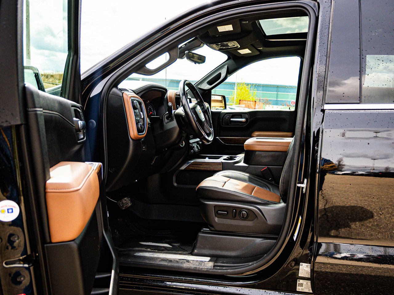 2021 Chevrolet Silverado 1500 4WD Crew Cab 147 High Country Black Sherwood Park - photo #16