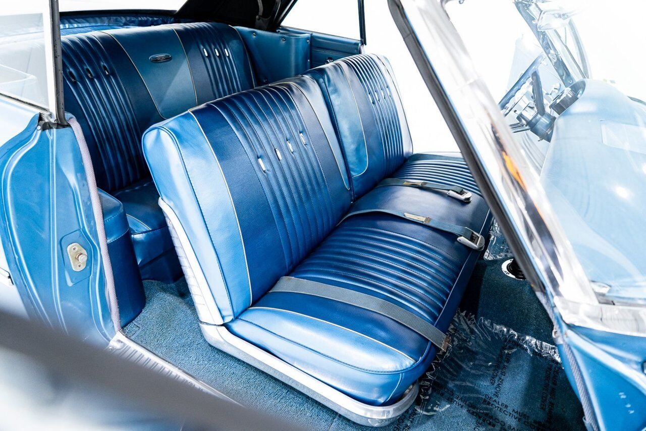 Ford Galaxie 500 *PRIX EN USD* 406 Cu In TriPower 4-Speed Convertible 1963 Bleu Montréal - photo #38