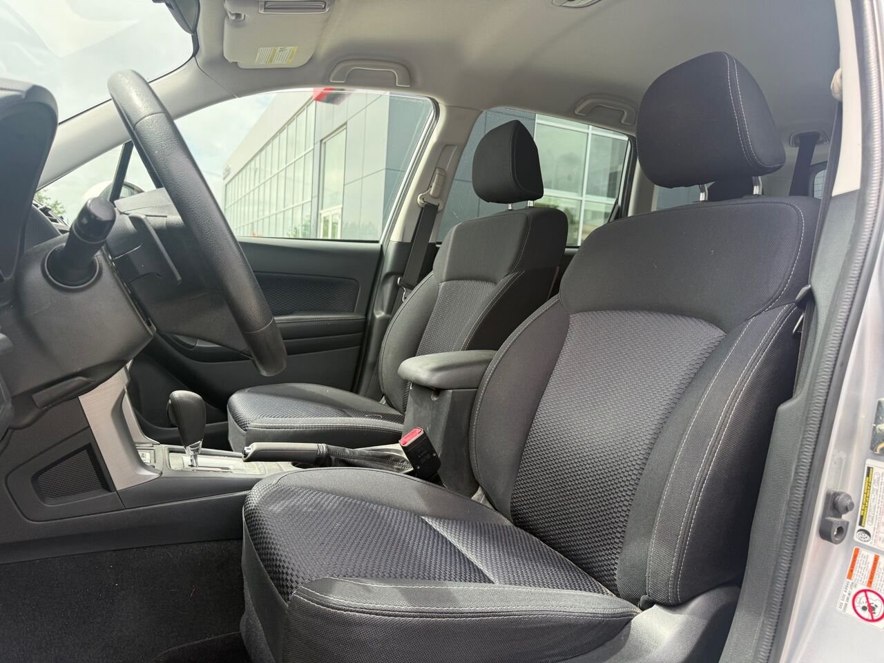 2018 Subaru Forester Silver Châteauguay - photo #2