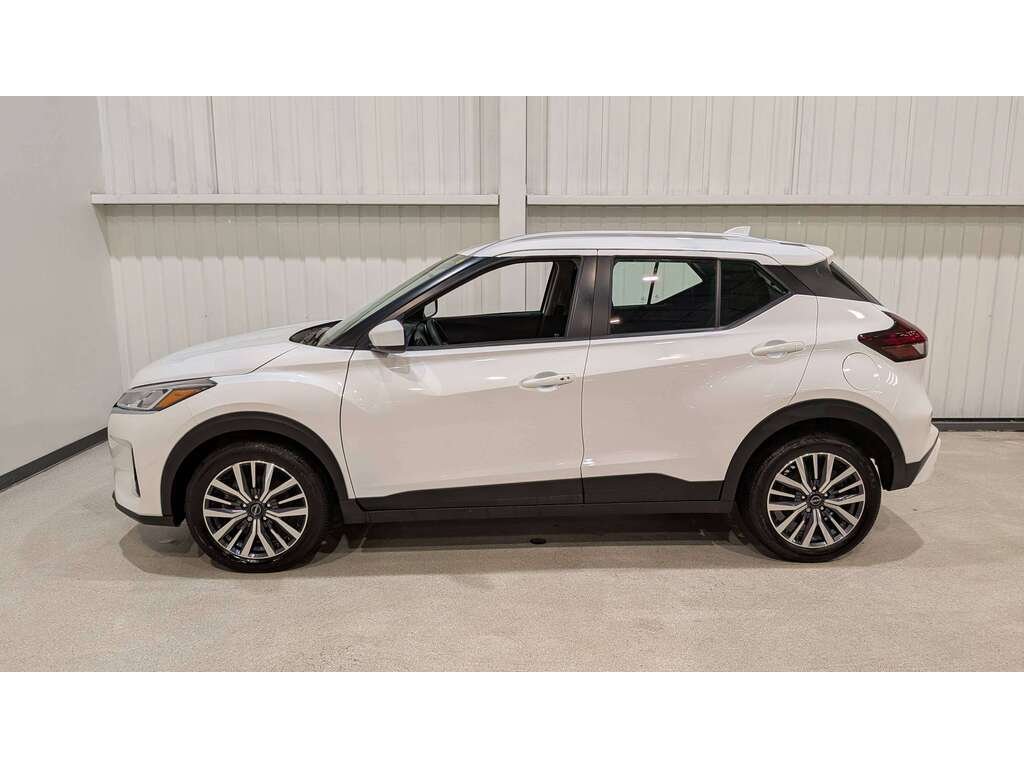 Nissan Kicks SV FWD 2024 Blanc Val-David - photo #4