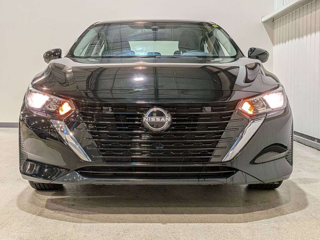 Nissan Sentra 2024 Val-David - photo #2