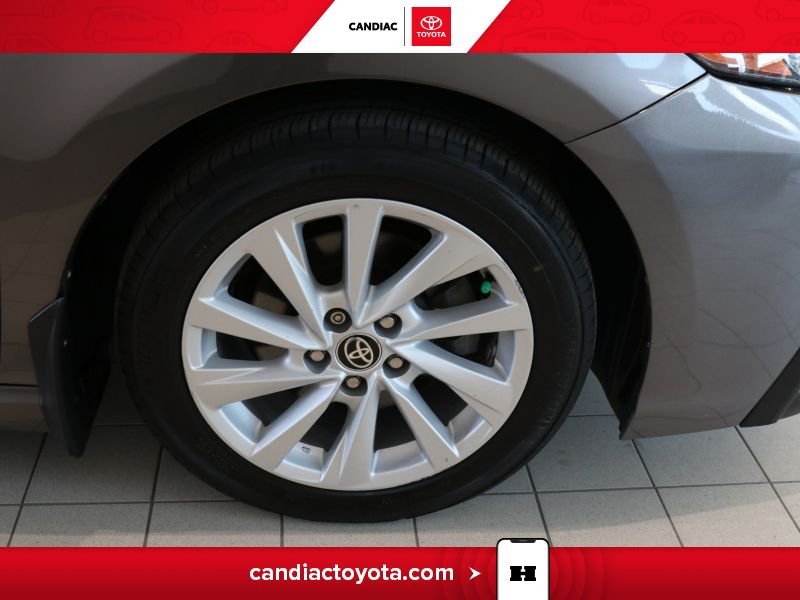 2022 Toyota Camry Grey Blainville - photo #33