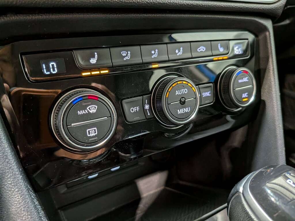 Volkswagen Taos Comfortline 4MOTION 2022 Bleu Val-David - photo #26