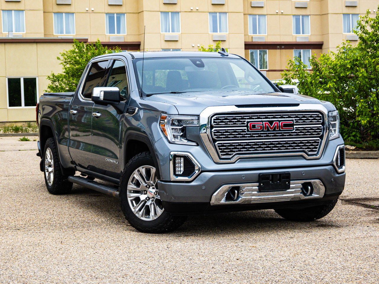 2019 GMC Sierra 1500 4WD Crew Cab 147 Denali Grey Sherwood Park - photo #1