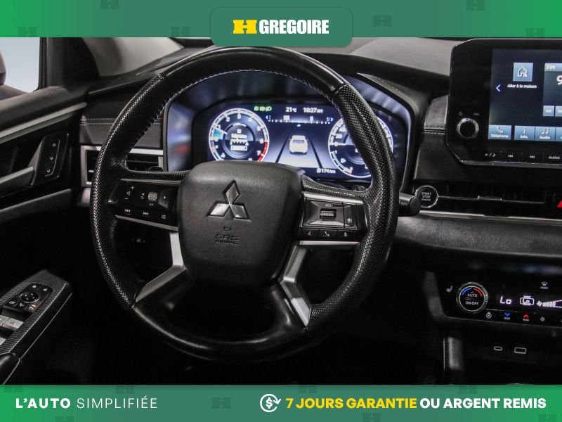 Mitsubishi Outlander 2023 Gris Blainville - photo #19