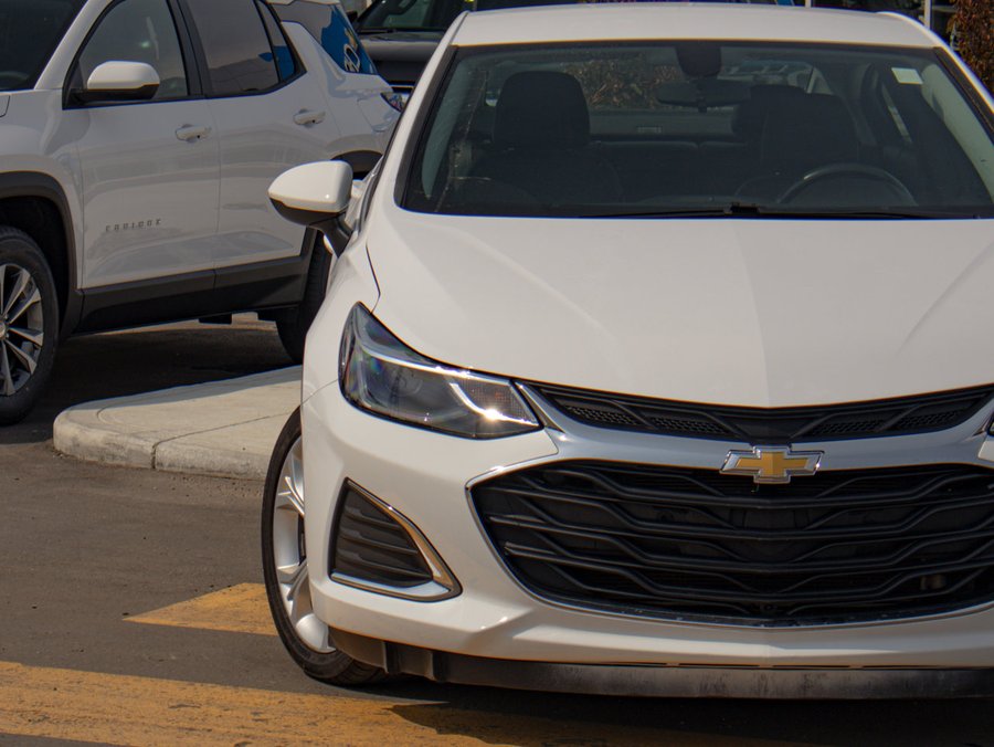2019 Chevrolet Cruze 2019 White