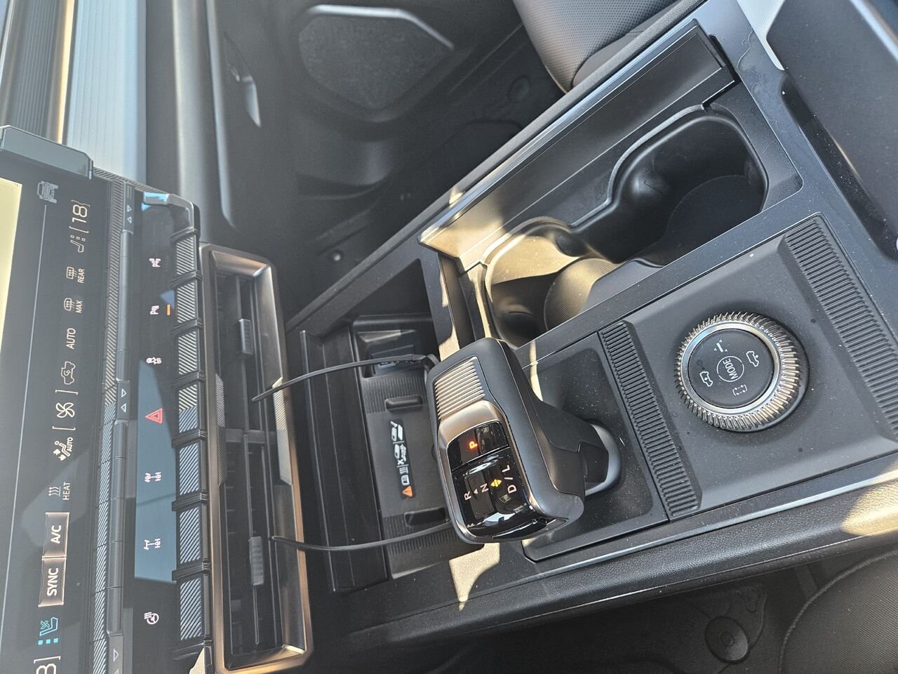 GMC HUMMER EV VUS 3X e4RM 4 portes 2024 Blanc Thetford Mines - photo #10
