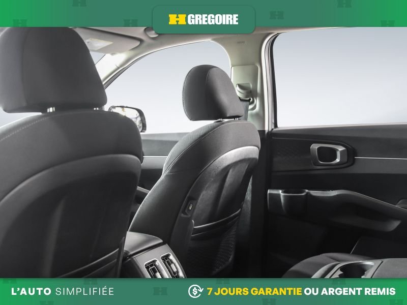 Kia Sorento 821209 | LX+ AWD AUTO A/C CAM RECUL BLUETOOTH 2022 Gris Laval - photo #22