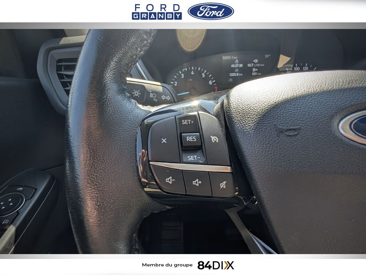 2021 Ford Escape Black Granby - photo #13