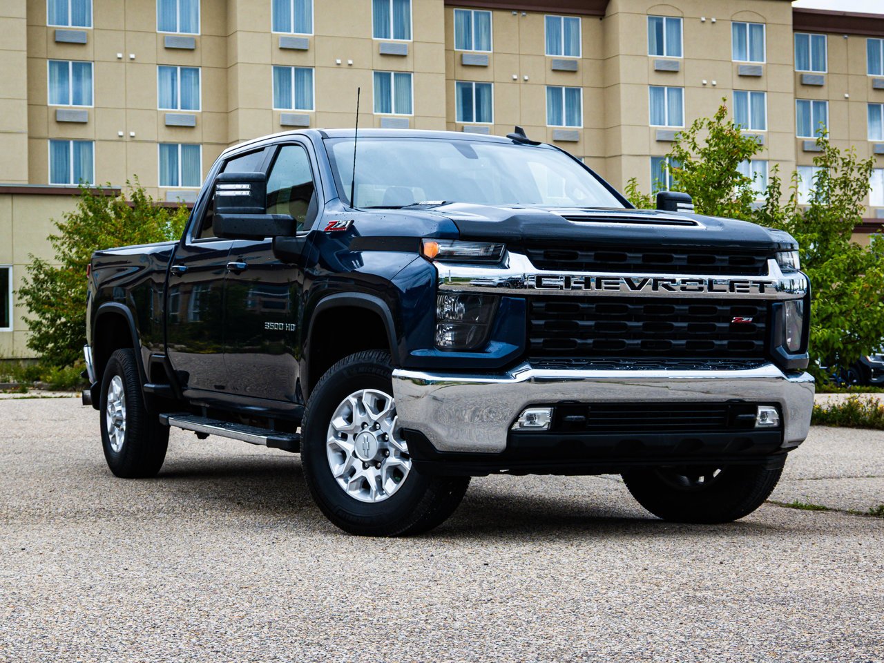 2020 Chevrolet Silverado 3500HD 4WD Crew Cab 159 LT Blue Sherwood Park - photo #1