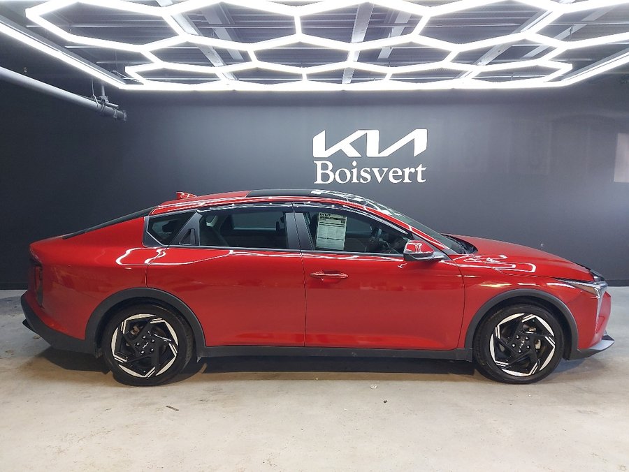 Kia K4 2025 2025 Rouge radieux