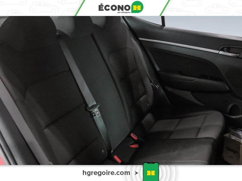 2020 Hyundai Elantra Red Saint-Eustache - photo #22