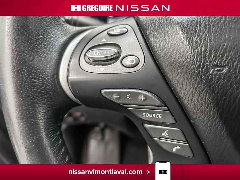 2017 Nissan Pathfinder Grey Saint-Eustache - photo #14