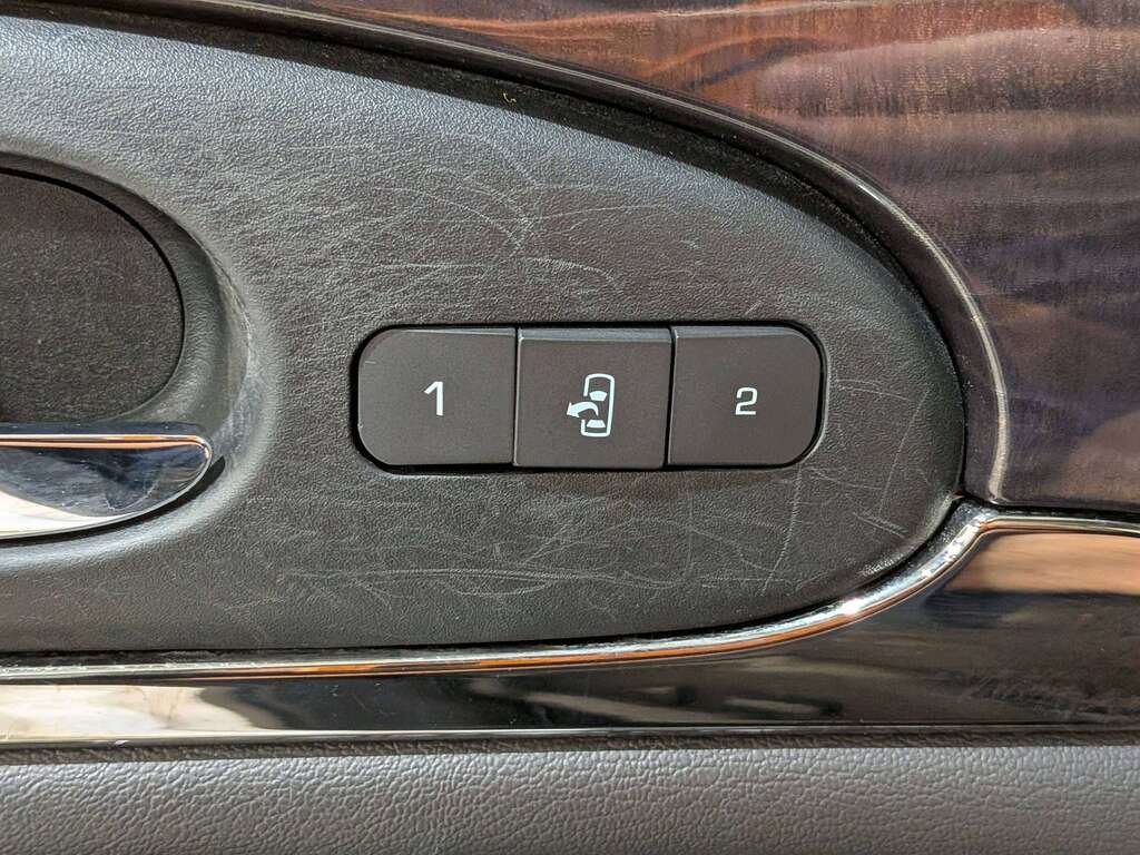 Buick Enclave AWD 4dr Leather 2016 Blanc Val-David - photo #12