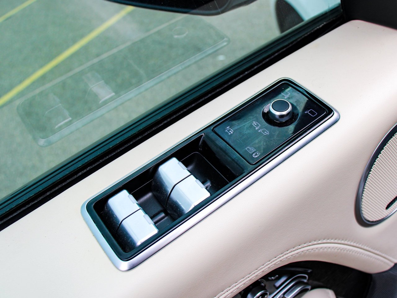 2022 Land Rover Range Rover P525 Autobiography SWB White Sherwood Park - photo #14