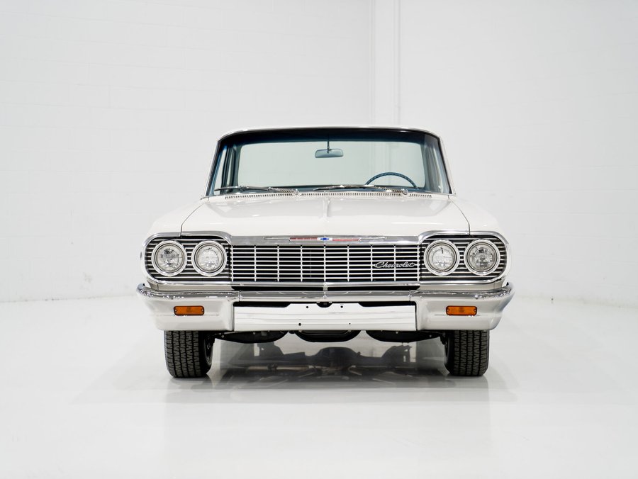 1964 Chevrolet Biscayne Matching 409 / 425HP 1964 White