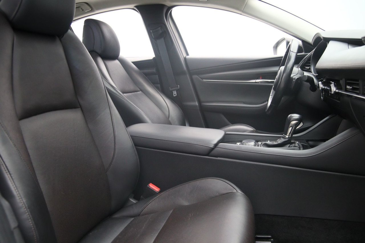 Mazda Mazda3 NIV JM1BPBDY0R1657937 2024 Gris Baie-Comeau - photo #11