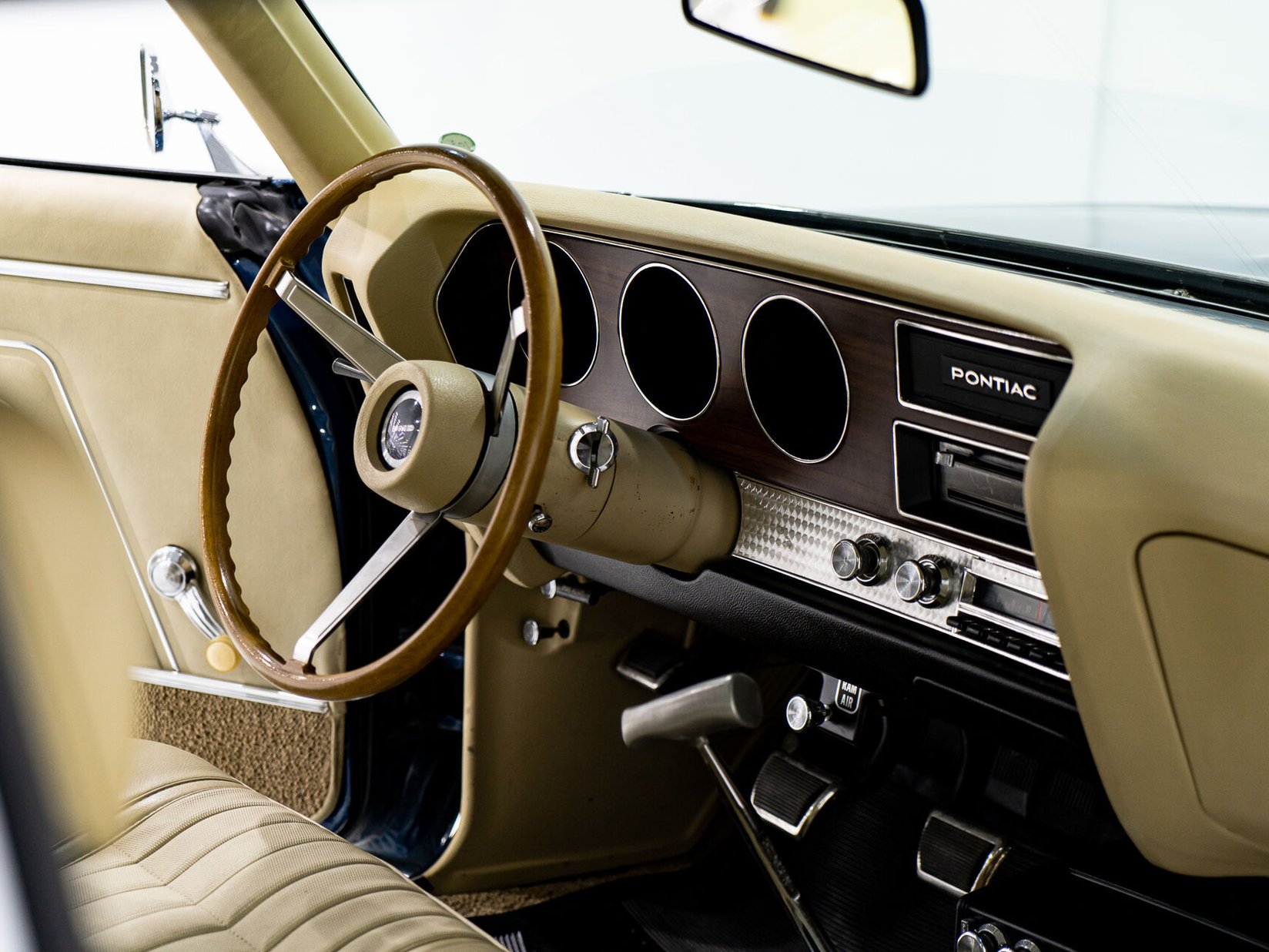 Pontiac GTO The Judge Matching# Ram Air III 4-speed **PRIX EN USD** 1970 Bleu Montréal - photo #10