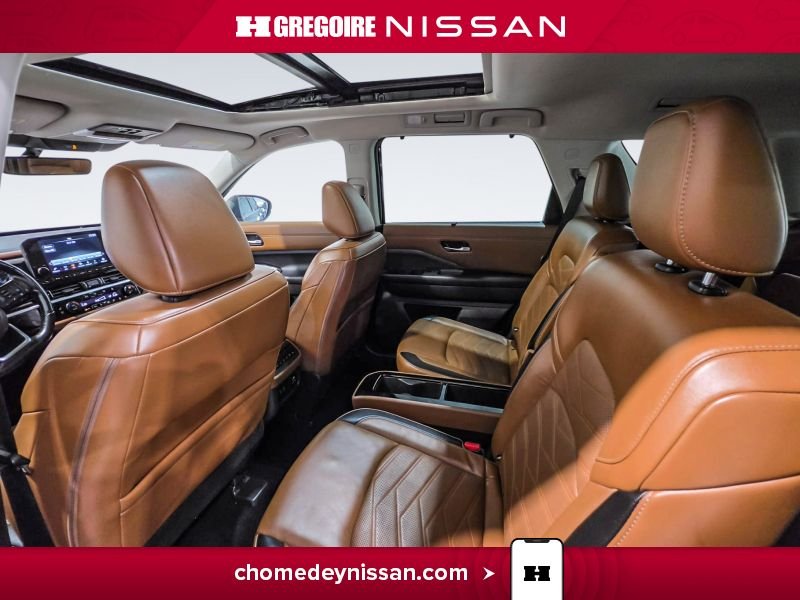 2024 Nissan Pathfinder Green Laval - photo #28