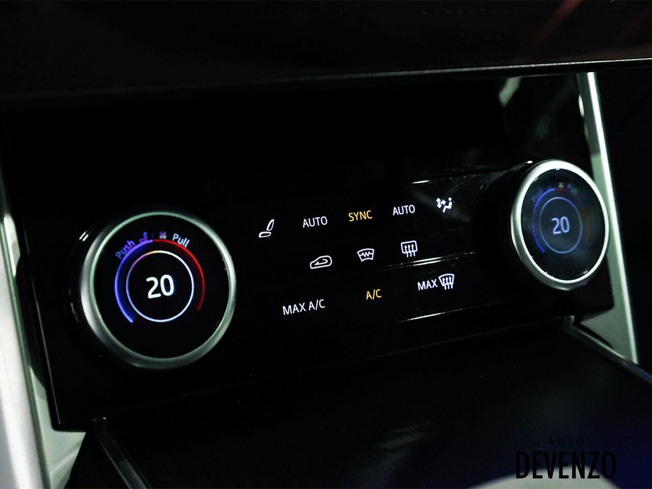 2022 Land Rover Range Rover White Saint-Eustache - photo #20