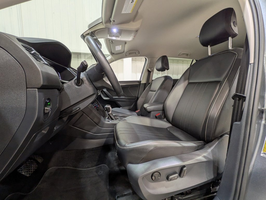 Volkswagen Tiguan Comfortline 4MOTION 2024 Gris Val-David - photo #1