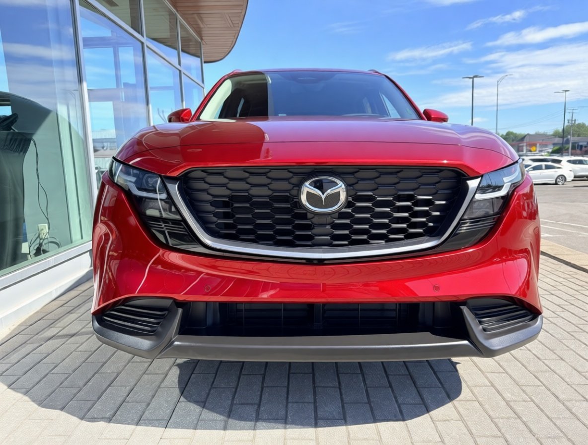 MAZDA CX-5 2026 Rouge vibrant cristal métallisé Notre-Dame-des-Prairies - photo #3