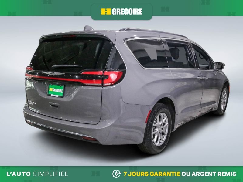 2022 Chrysler Pacifica Grey Saint-Eustache - photo #7