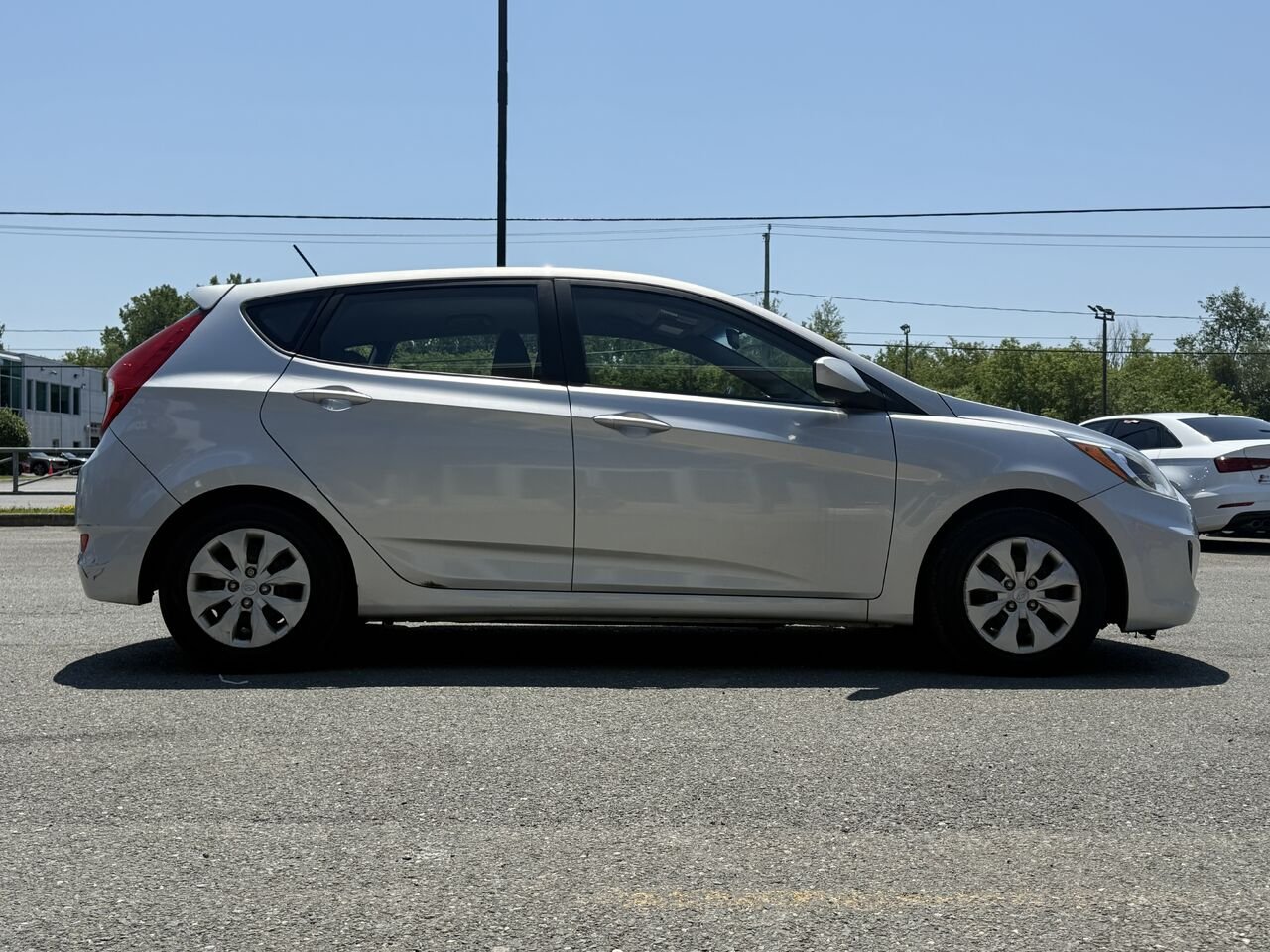 2016 Hyundai Accent Granby - photo #7