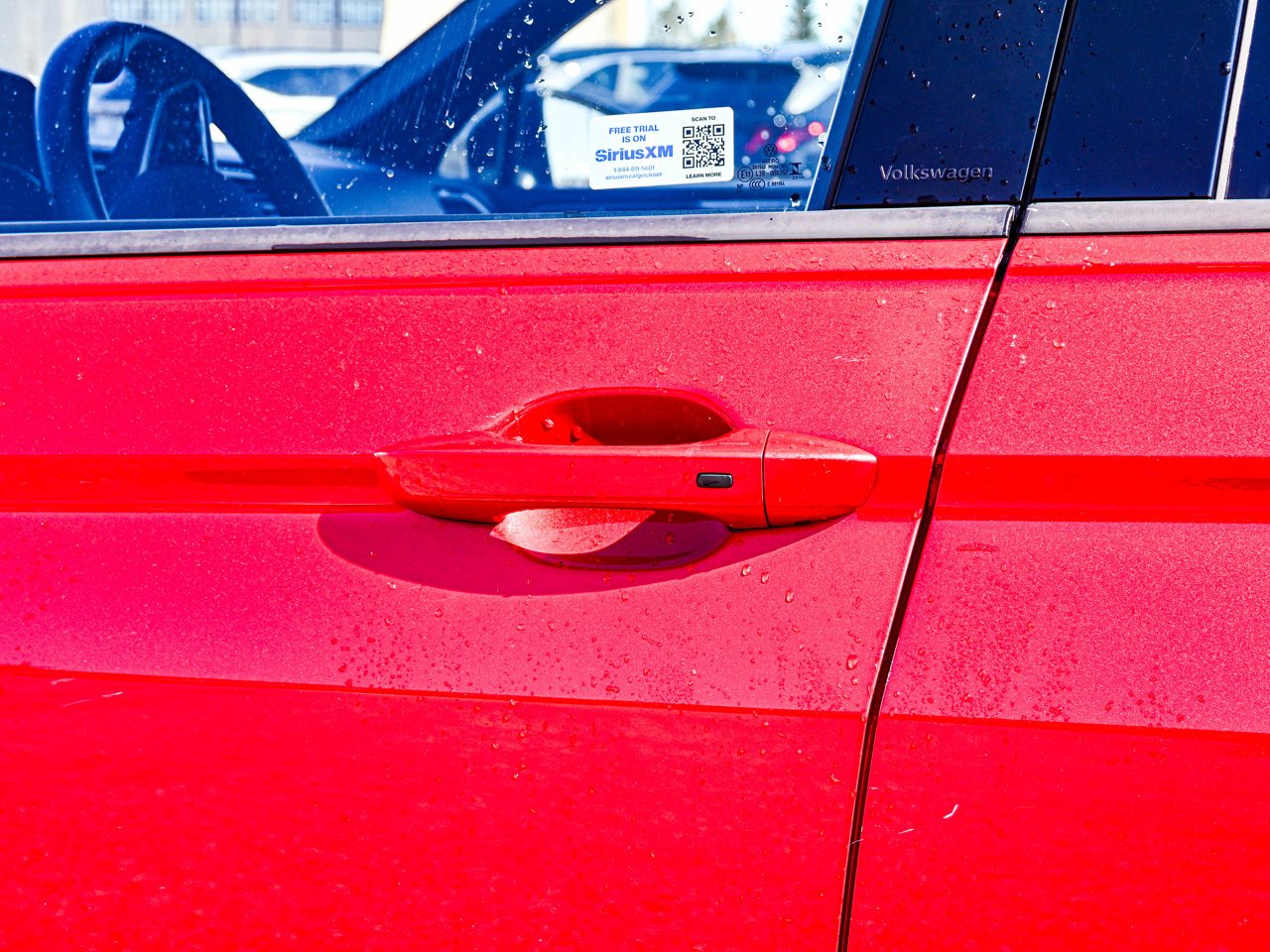 2024 Volkswagen Tiguan Comfortline R-Line Black Edition 4MOTION Red Sherwood Park - photo #7