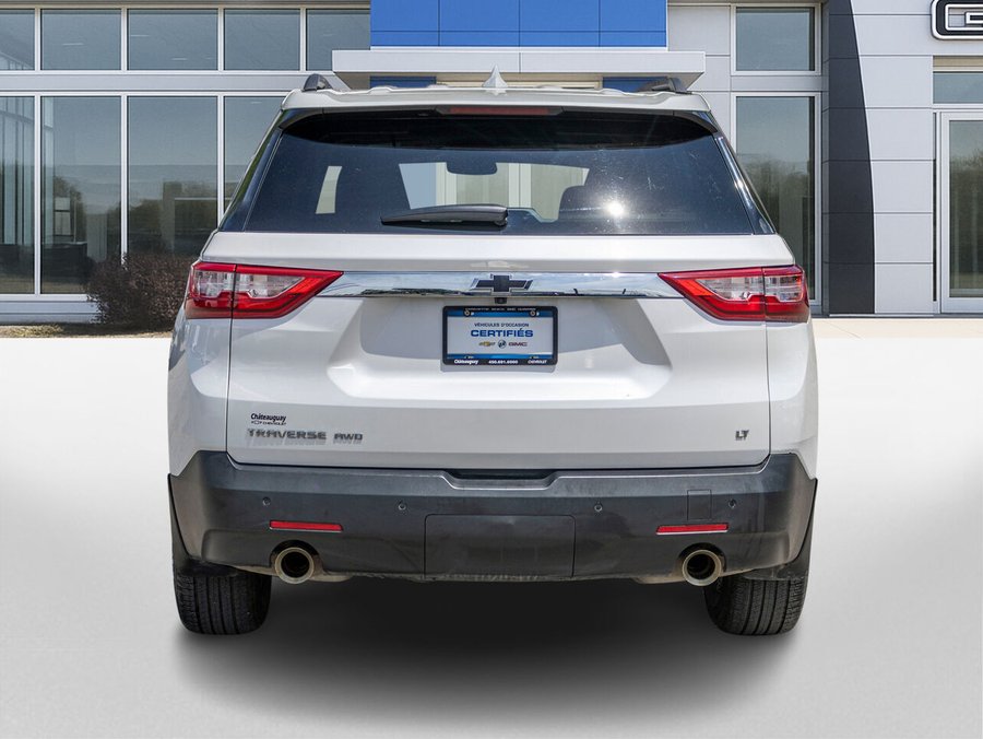 Chevrolet Traverse LT tissu 4 portes TI avec 1LT 2021 Blanc