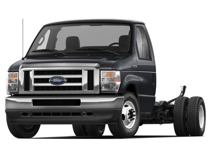 2025 Ford E-Series Cutaway 