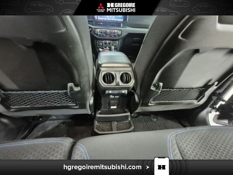 Jeep Wrangler MH4355 | Rubicon Hybride * 4x4* Mags * Camera * Carplay * 2024 Noir Laval - photo #27