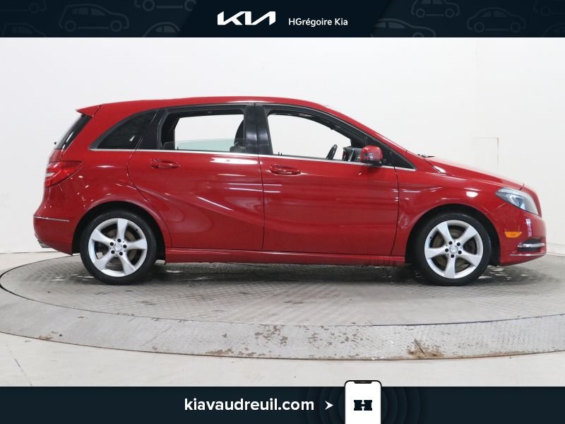 Mercedes Benz B250 2013 Rouge Laval - photo #7