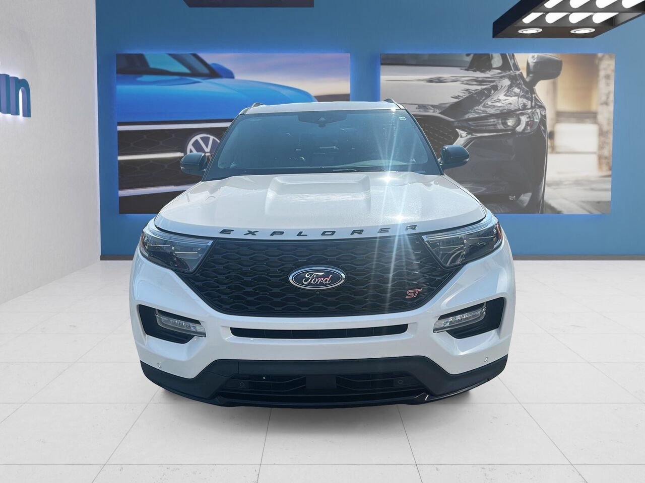 Ford Explorer 2024 Blanc Rouyn-Noranda - photo #1