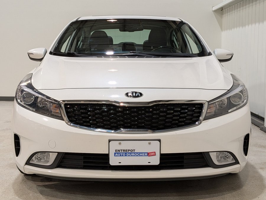 2018 Kia Forte White