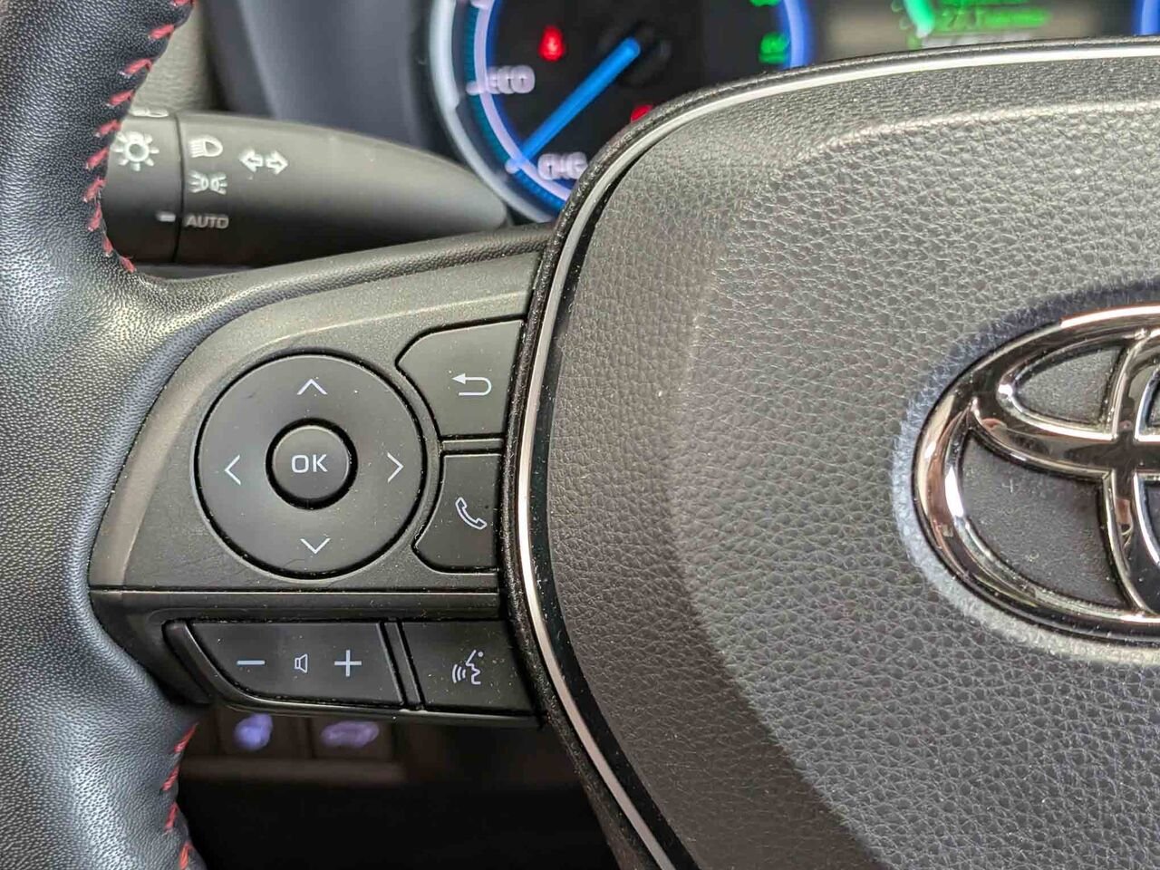 Toyota RAV4 Prime XSE PRIME-HYBRIDE BRANCHABLE/SIÈGES CHAUFFANTS/TOIT OUVRANT/VOLANT CHAUFFANT/AC BIZONE 2022 Gris Sherbrooke - photo #16
