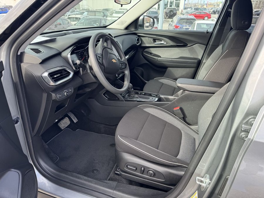 CHEVROLET TRAILBLAZER LT 2023 2023 Gris
