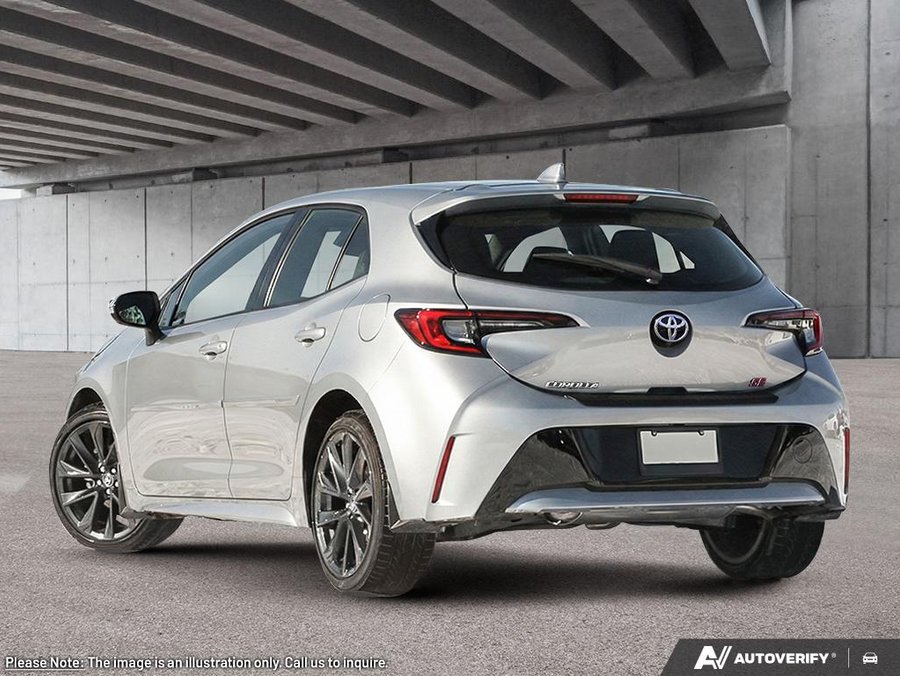2026 Toyota Corolla Hatchback 2026 Classic Silver Metallic w/Black Roof