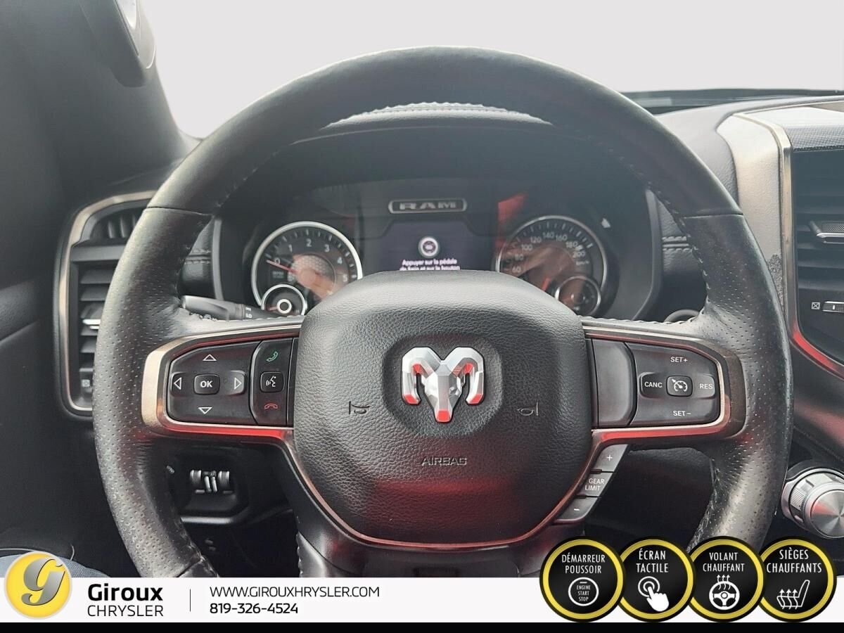 2019 RAM 1500 White Sainte-Agathe-des-Monts - photo #13