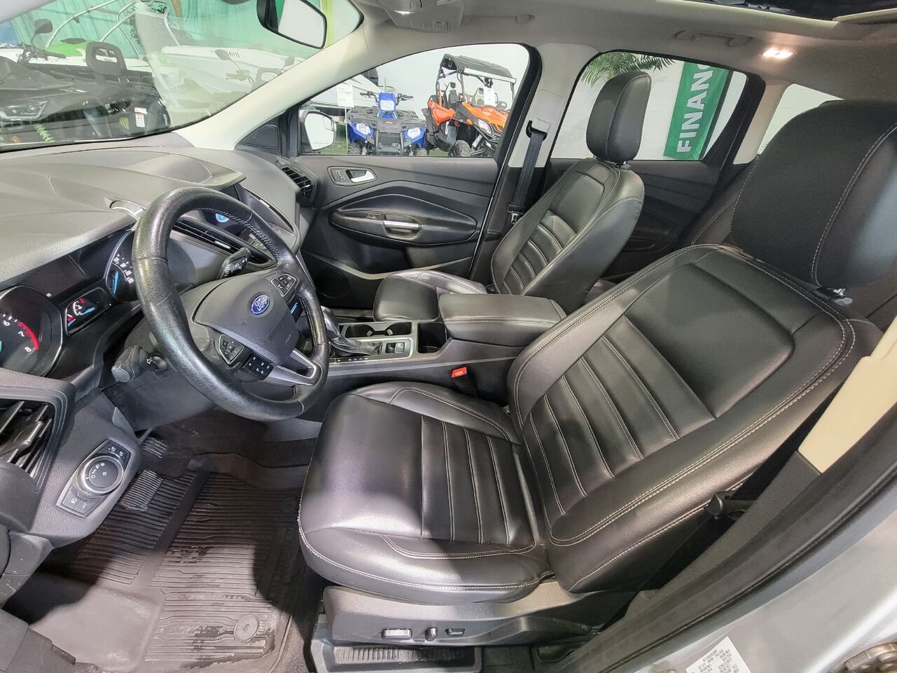 2019 Ford Escape Silver  - photo #11